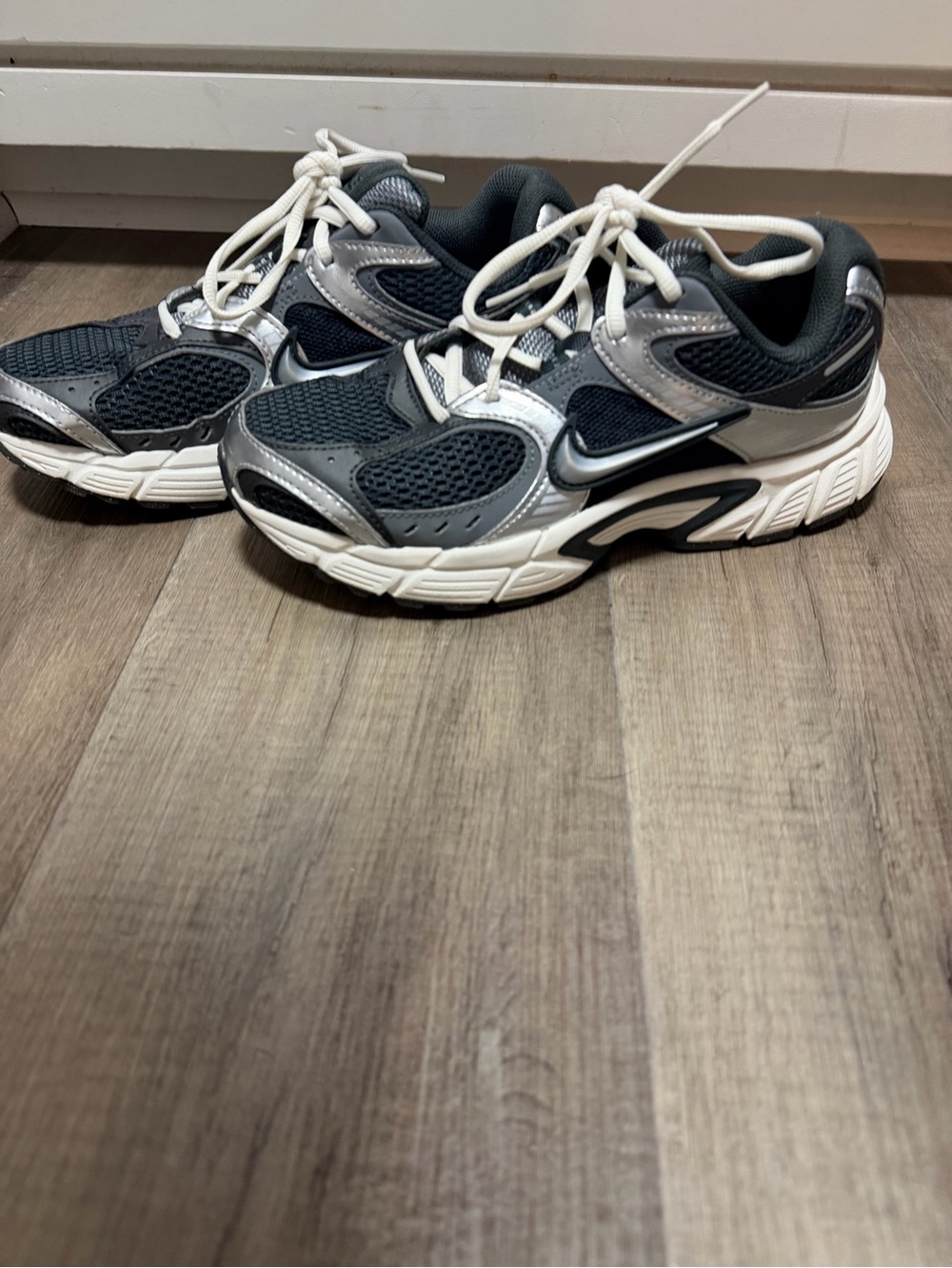 Nike Women's teal, Gray and White Running Sneakers